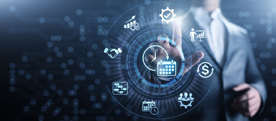 巡航系统和自适应巡航系统的区别是什么