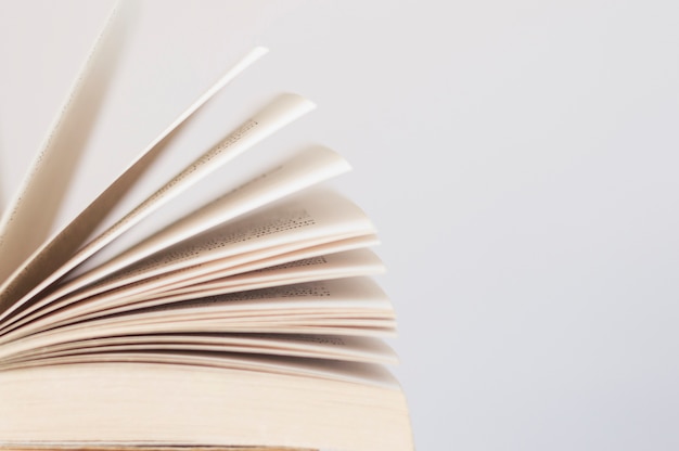 雷克萨斯CT 200h：22万起步入门级豪车