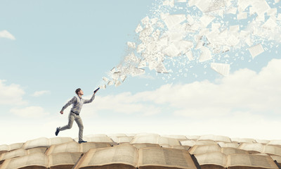 你知道钢琴的“刹车、离合、油门”吗？